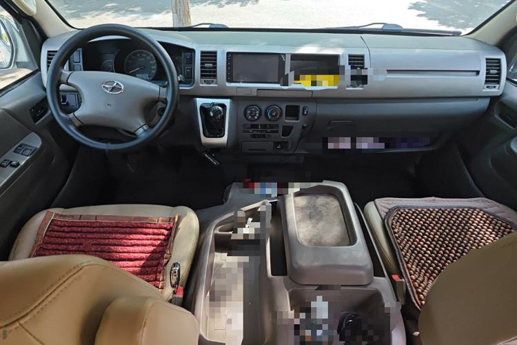 Used Joylong A4 2018 2.0T Standard Version
