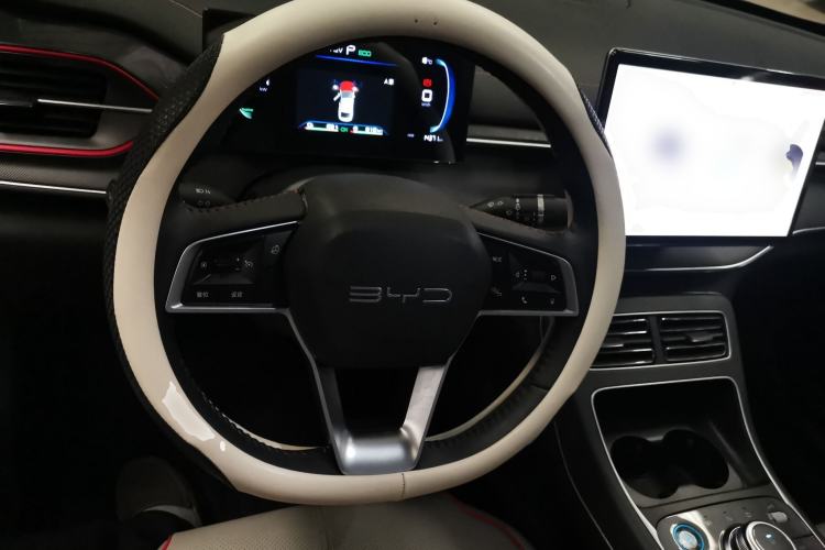 Used BYD Destroyer 05 2023 Champion Edition DM-i 55KM Luxury Model Steering Wheel