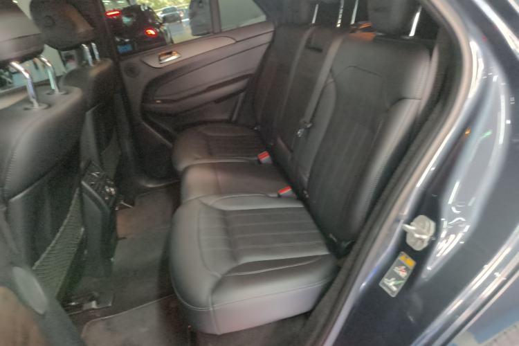 Used Mercedes-Benz GLE-Class 2015 GLE 400 4MATIC Left Rear Seat