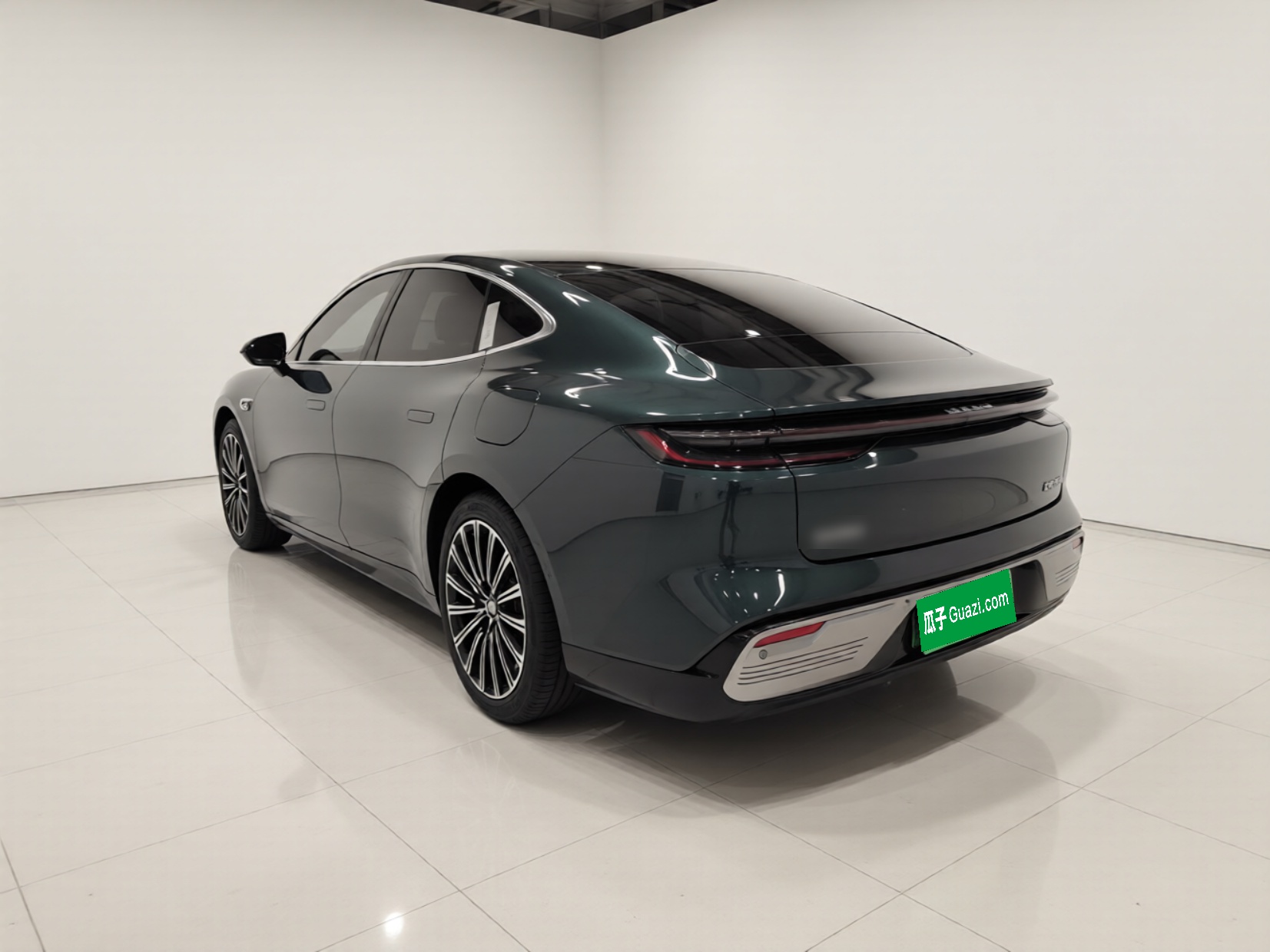 Geely Galaxy 8 2025 130km EM-P Starship Edition — снимка 4