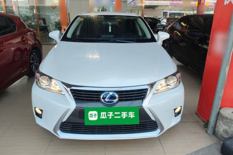 Used Lexus CT 2014 CT200h Comfort Edition Monochrome