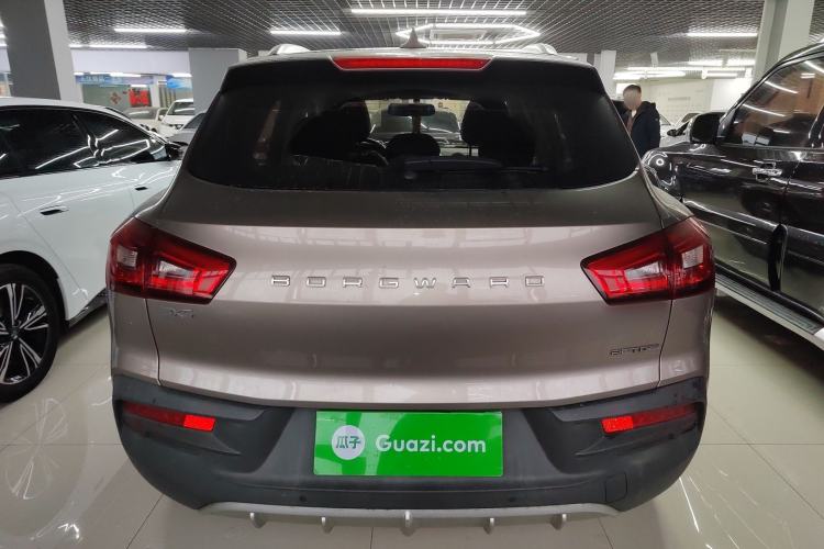 Used BORGWARD BX5 2017 20TGDI Automatic Two-Wheel Drive Pioneer Edition