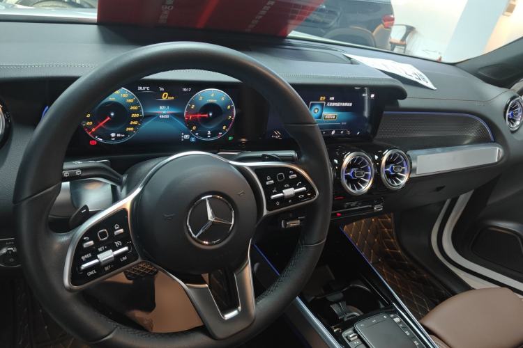 Used Mercedes-Benz GLB 2021 GLB 200 Fashion Model
