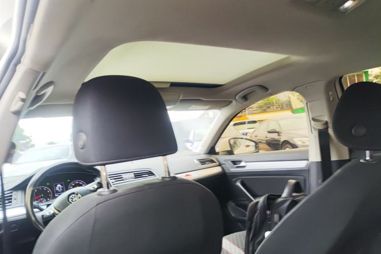 Used Volkswagen Lamando 2021 230TSI DSG Fashion Edition Headliner