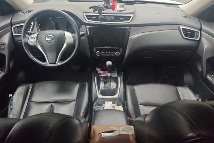 Used Nissan X-Trail 2015 2.0L CVT Comfort MAX Edition 2WD
