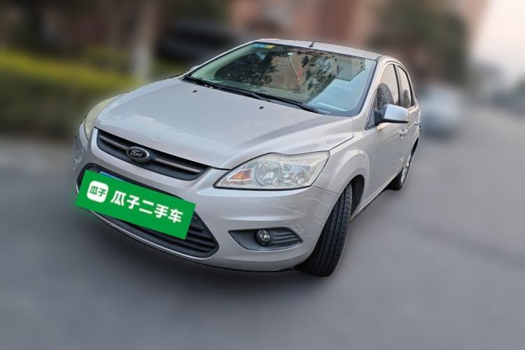 Used Ford Focus 2013 Sedan Classic 1.8L Manual Base Model