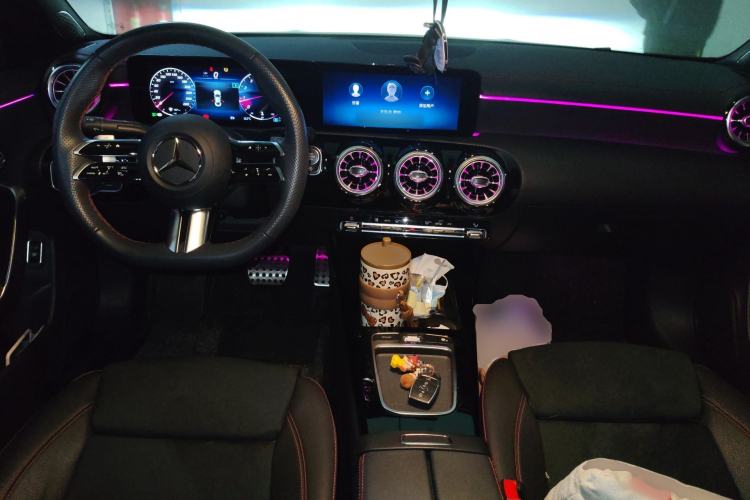 Used Mercedes-Benz CLA 2024 CLA 200 Center Console