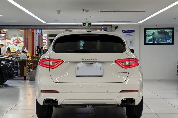 Used Maserati Levante 2016 3.0T Standard Edition Exterior 5