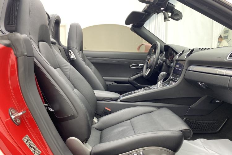 Used Porsche 718 2018 Boxster 2.0T
