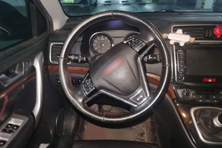 Used Haval H6 2014 Sport Version 1.5T Manual Two-Wheel Drive Elite Edition

