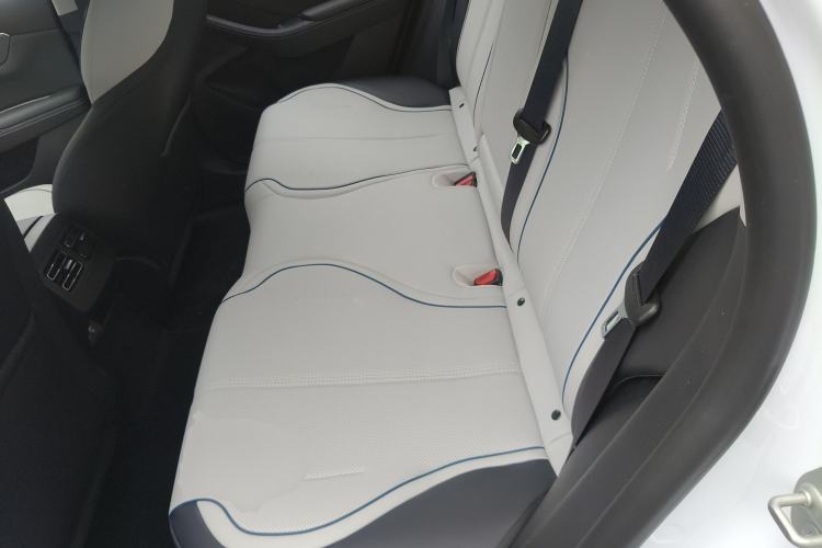 Used BYD Destroyer 05 2023 Champion Edition DM-i 120KM Prestige Model Left Rear Seat