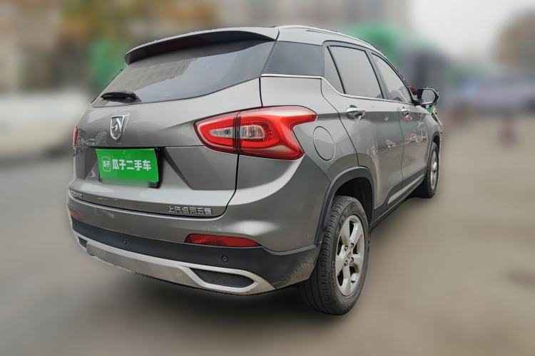 Used Baojun 510 2017 1.5L Manual Fashion Model