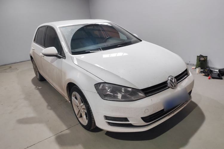 Used Volkswagen Golf 2016 1.6L Manual Fashion Edition