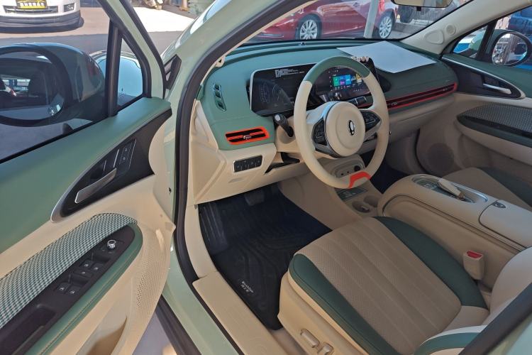 Used ORA Good Cat 2023 401 km Standard Range Prestige Version Lithium Iron Phosphate