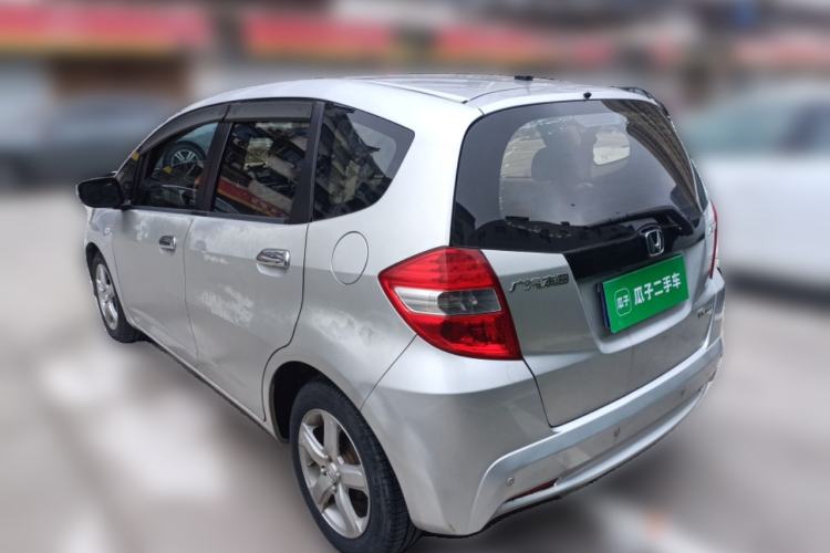 Used Honda Fit 2011 1.3L automatic comfort version