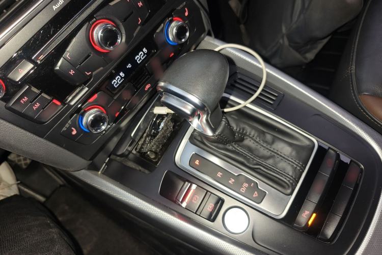 Used Audi Q5 2017 Plus 40 TFSI Technology Model