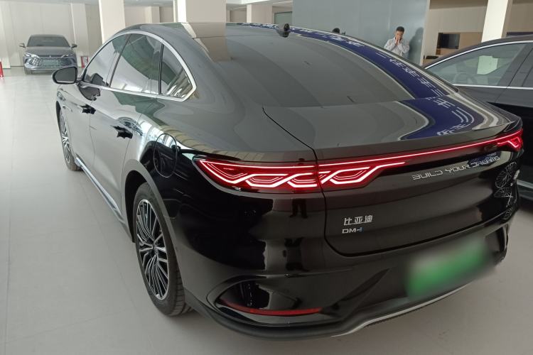 Used BYD Han 2025 DM-i Intelligent Driving Edition 125KM LiDAR Flagship Model