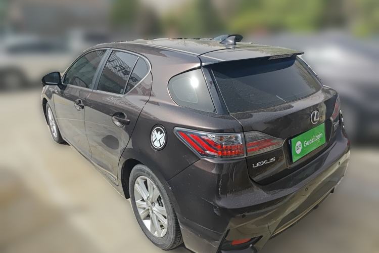 Used Lexus CT 2015 CT200h Chocolate Edition
