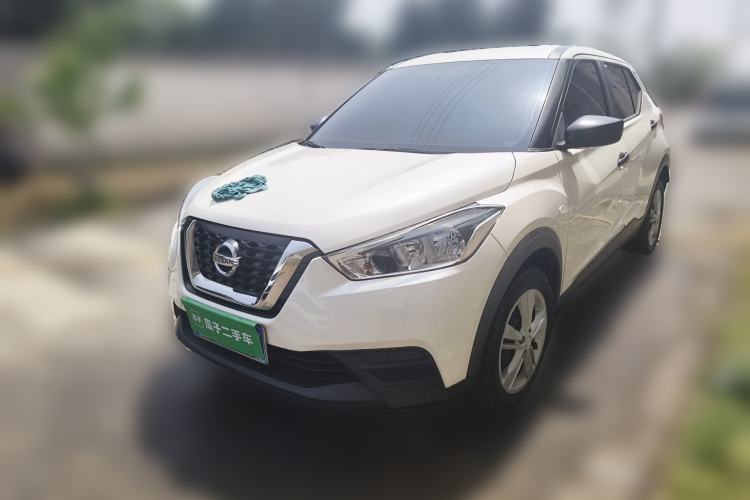 Used Nissan Kicks 2020 1.5L XE Manual Cool Edition