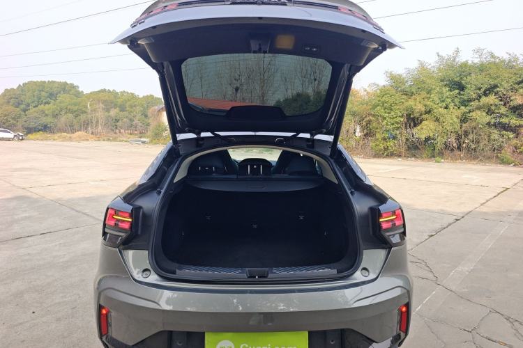 Used Lynk & Co 05 2020 2.0TD Two-Wheel Drive Shine Halo