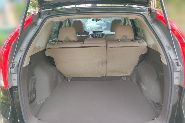 Used Honda CR-V 2013 2.0L 2WD Classic Edition Trunk