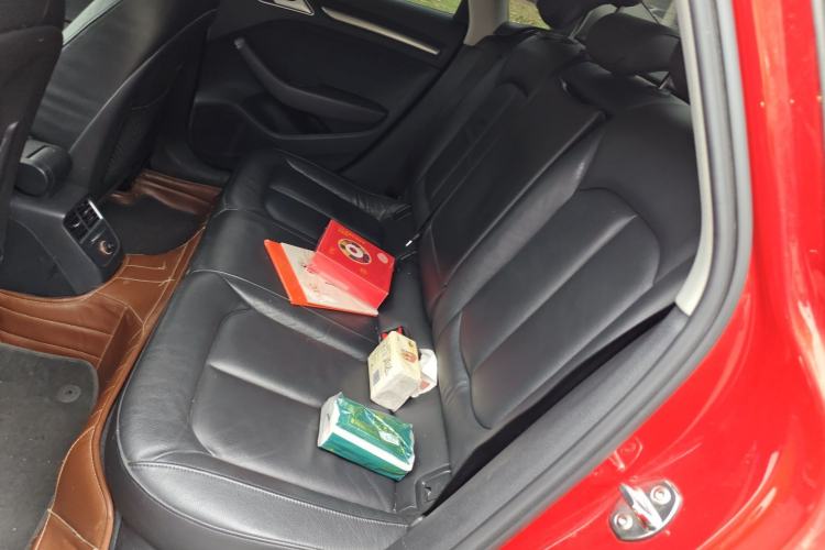 Used Audi A3 2016 Limousine 35 TFSI Style Edition Left Rear Seat