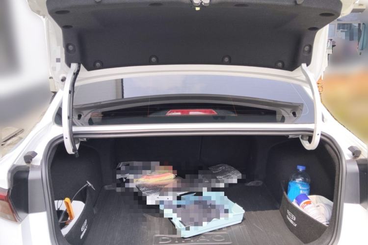 Used Geely Auto Emgrand 2023 4th Generation Champion Edition 1.5L CVT Prestige Model
