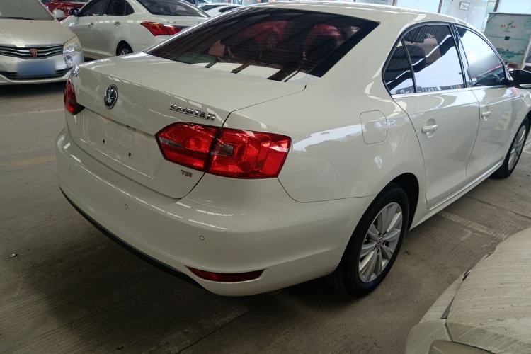 Used Volkswagen Sagitar 2014 Revised Version 1.4TSI Automatic Luxury Edition