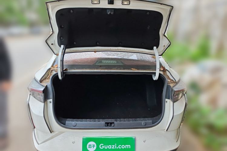 Used Dongfeng Aeolus Yixuan 2020 230T Automatic Advanced Edition Trunk