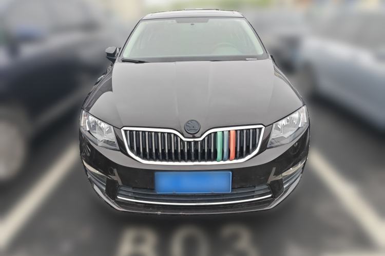 Used Skoda Octavia 2017 1.6L Automatic Smart Drive Edition Front