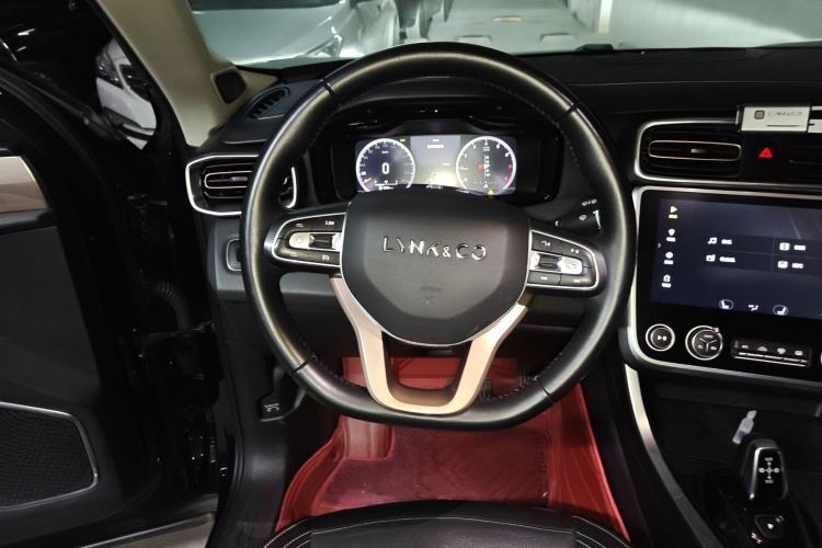 Used Lynk & Co 01 2017 2.0T Two-Wheel Drive Pro Edition
