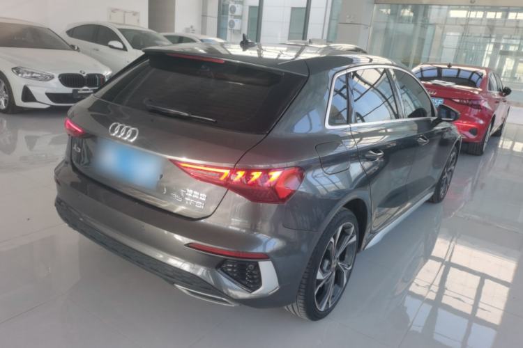 Used Audi A3 2021 Sportback 35 TFSI Fashionable Sports Model
