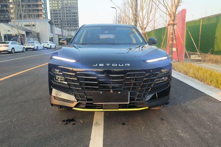 Used JETOUR Dashing 2025 1.5T DCT Beyond Edition
