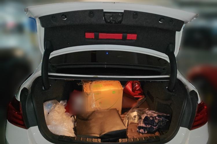 Used BMW 3 Series 2015 320i Luxury Line Stylish Edition