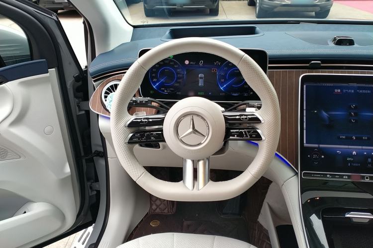 Used Mercedes-Benz EQE SUV 2023 350 4MATIC Luxury Edition
