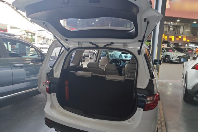 Used Mazda Mazda 5 2013 2.0L Automatic Luxury Edition