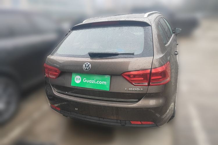 Used Volkswagen Gran Lavida 2013 1.6L Automatic Comfort Model
