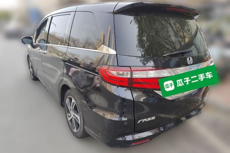 Used Honda Odyssey 2015 Updated Version 2.4L Smart Edition