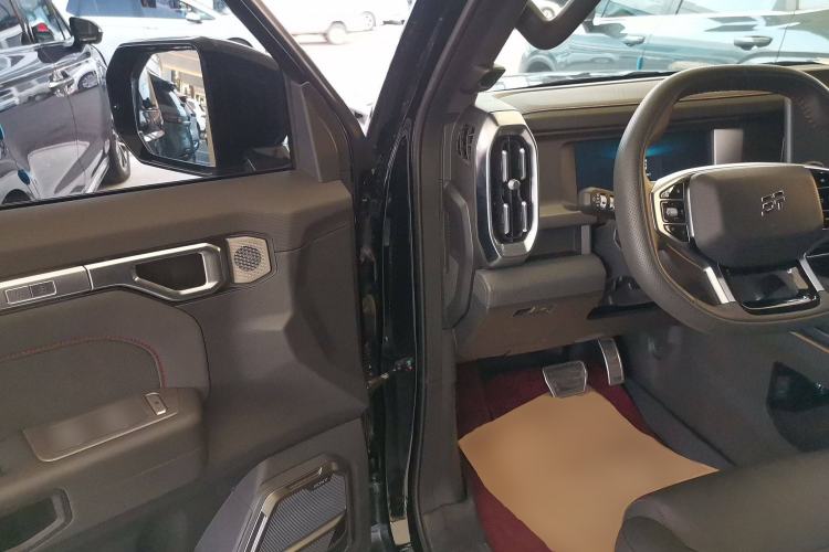 Used JETOUR Traveler 2023 2.0T All-Wheel Drive CrossPRO+