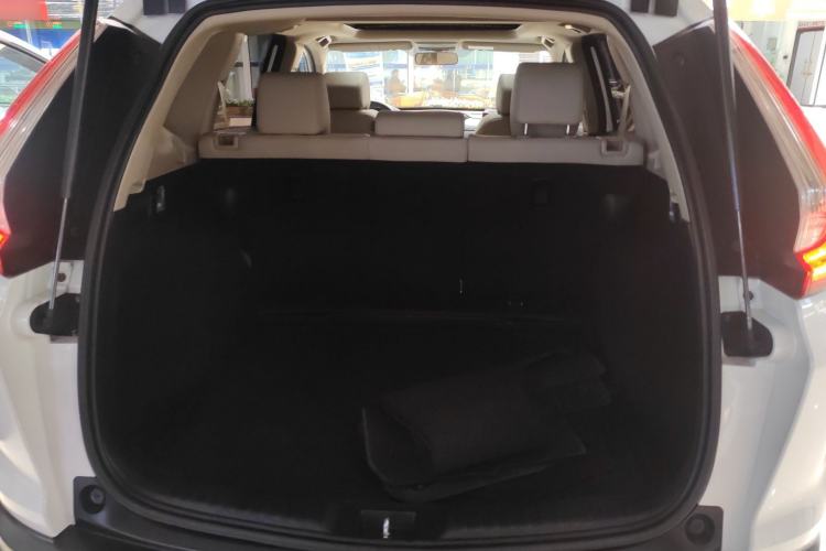 Used Honda CR-V 2017 240TURBO CVT Front-Wheel Drive Fashion Edition