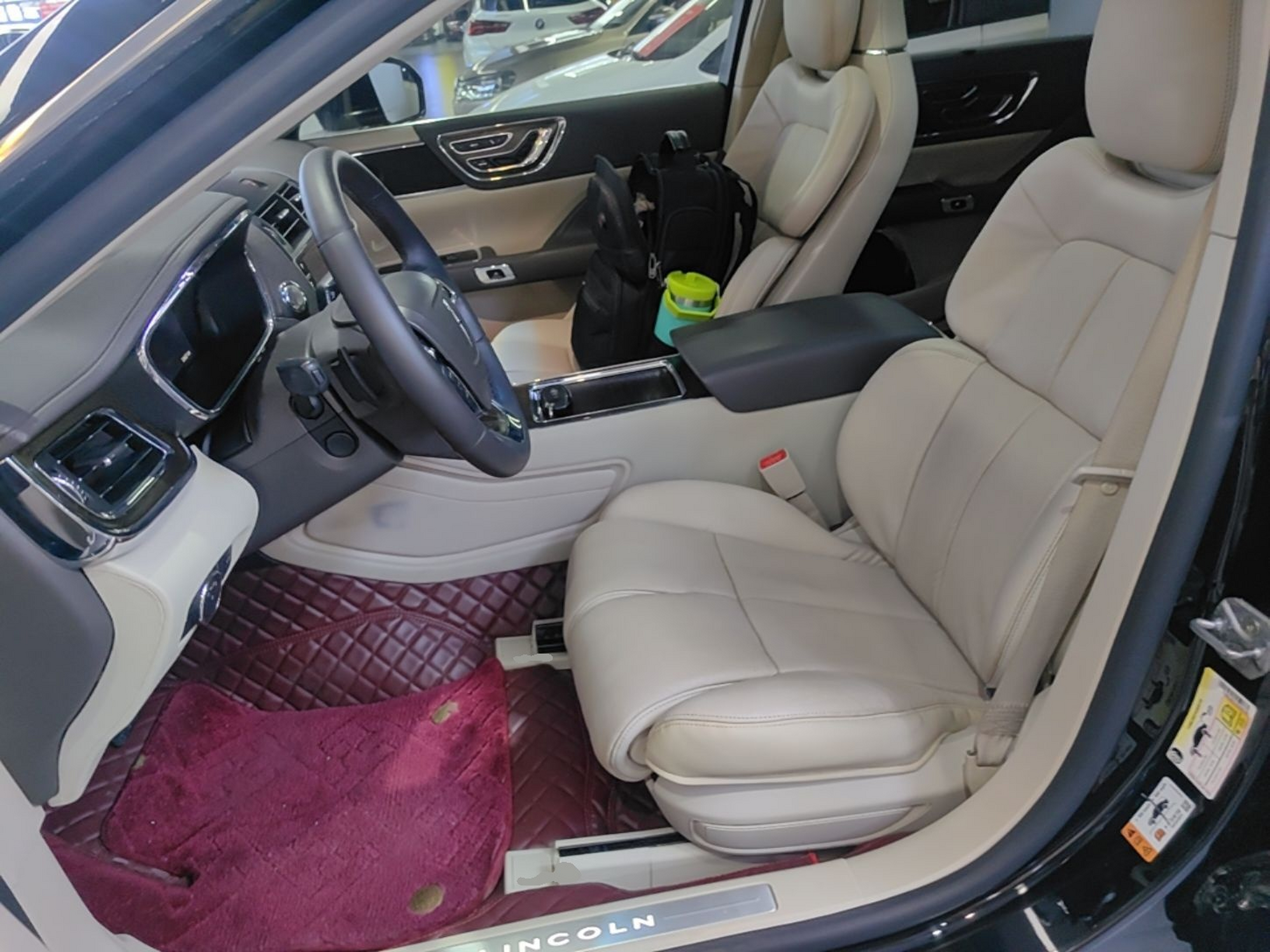 Interior delantero