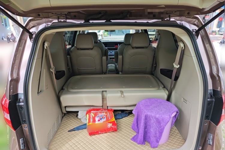 Used Buick GL8 2018 28T Luxury Model China VI Standard Trunk