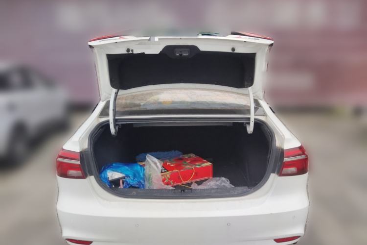 Used Roewe i6 2017 20T Automatic Flagship Edition