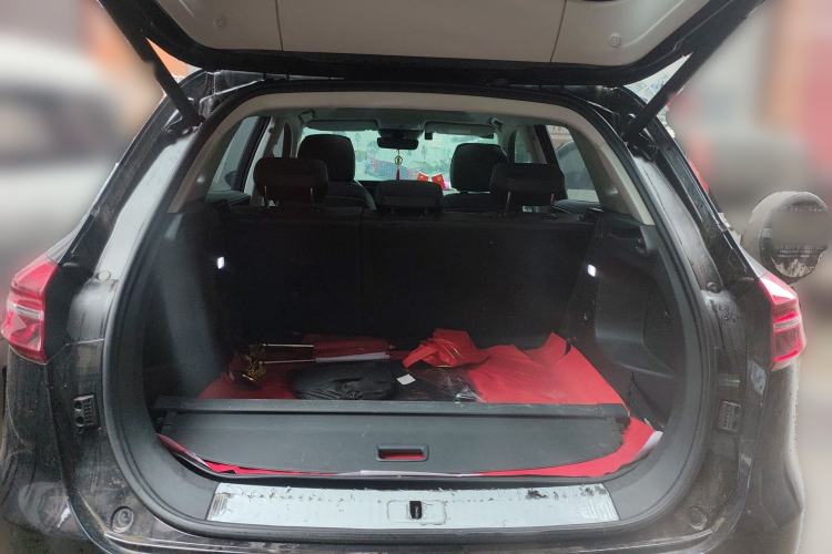 Used Hongqi HS5 2022 Revised Version 2.0T Smart Connect Flagship Edition
