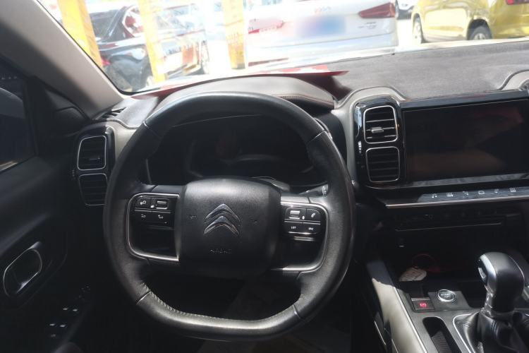 Used Citroen C5 AIRCROSS 2017 350THP Fashion Edition Interior 2