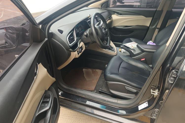 Used Buick GT 2015 15N Automatic Elite Version