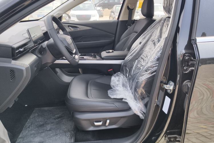 Used Wuling Xingguang 2024 Co-Creation Edition 510 Advanced Model
