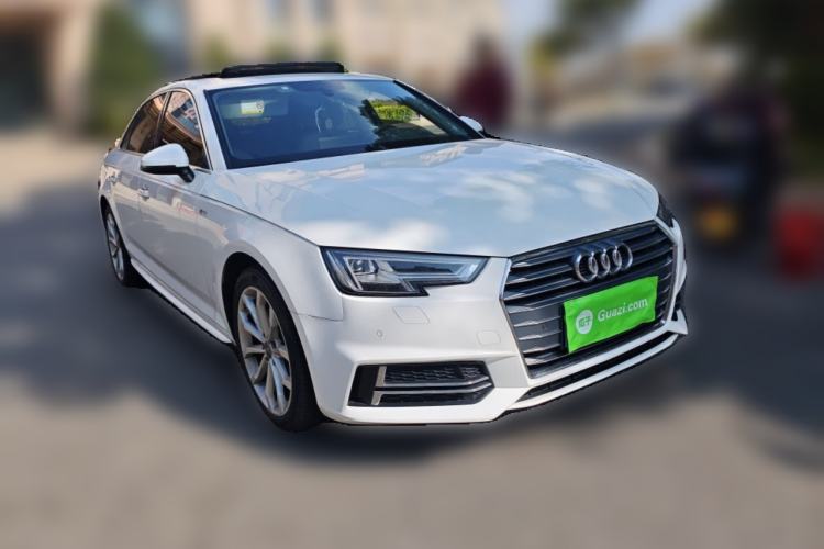 Used Audi A4L 2018 30th Anniversary Edition 40 TFSI Fashion Model
