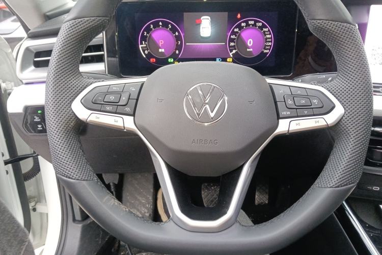 Used Volkswagen Lamando 2024 Lavida L 280TSI DSG Cool & Spicy Edition