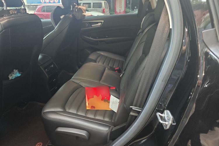 Used Ford Edge 2018 EcoBoost 245 Two-Wheel-Drive Titanium 7-Seater China V Standard
